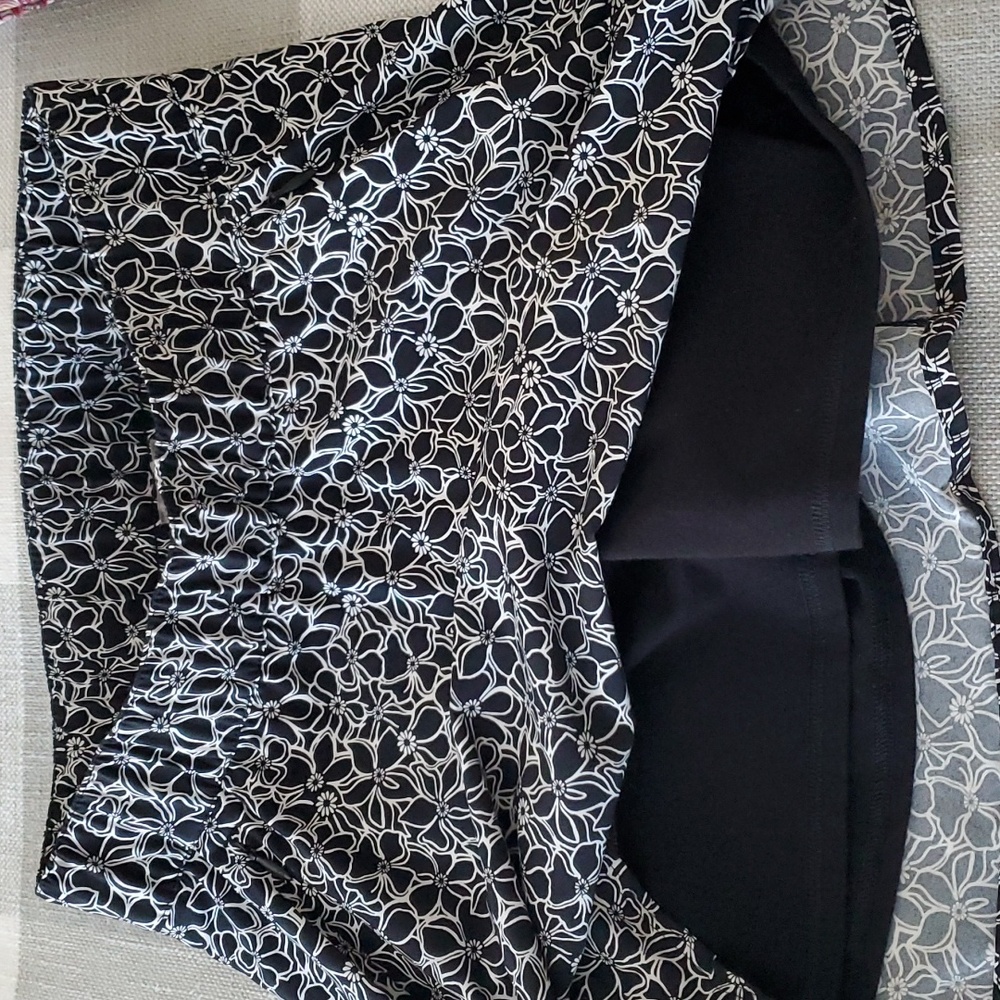 Talbots skorts perfect for golf travel summertime fun